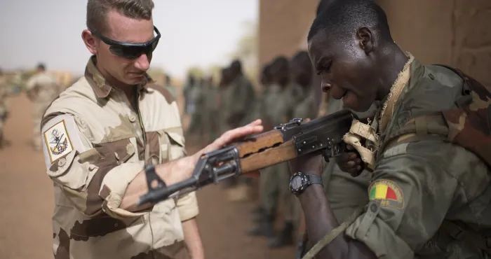 la-france-suspend-ses-operations-militaires-conjointes-avec-les-forces-maliennes